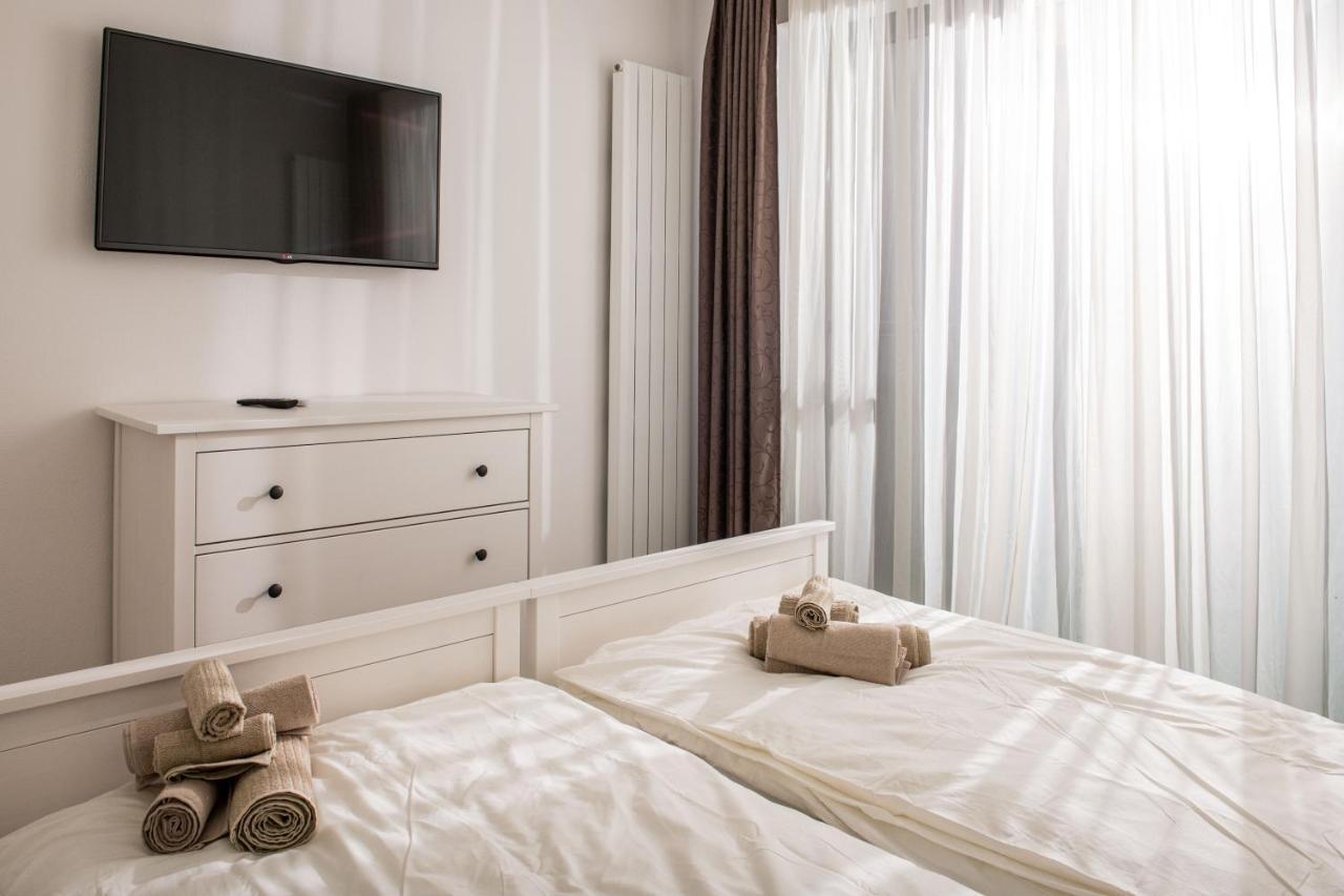 Forest Park Garden Apartment Bratislava Buitenkant foto
